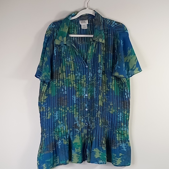 Only Necessities Pleated Semi-Sheer Button Up Blouse Size 1X - Picture 2 of 11